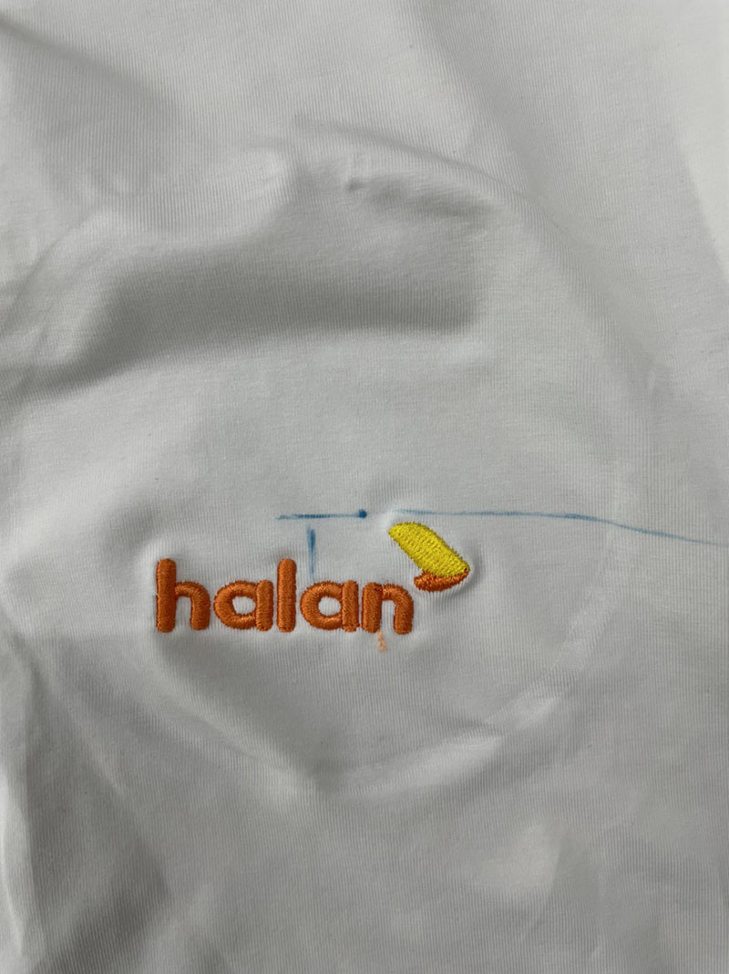 Thêu logo Công ty Halan